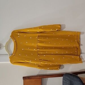 Never worn! Gap knit long sleeve dress size S (6-7)